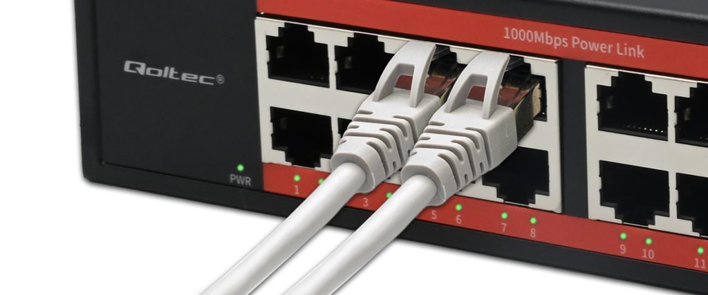 24portni svic qoltec ulazi pozadi