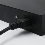 PoE SWITCH 8portni qoltec